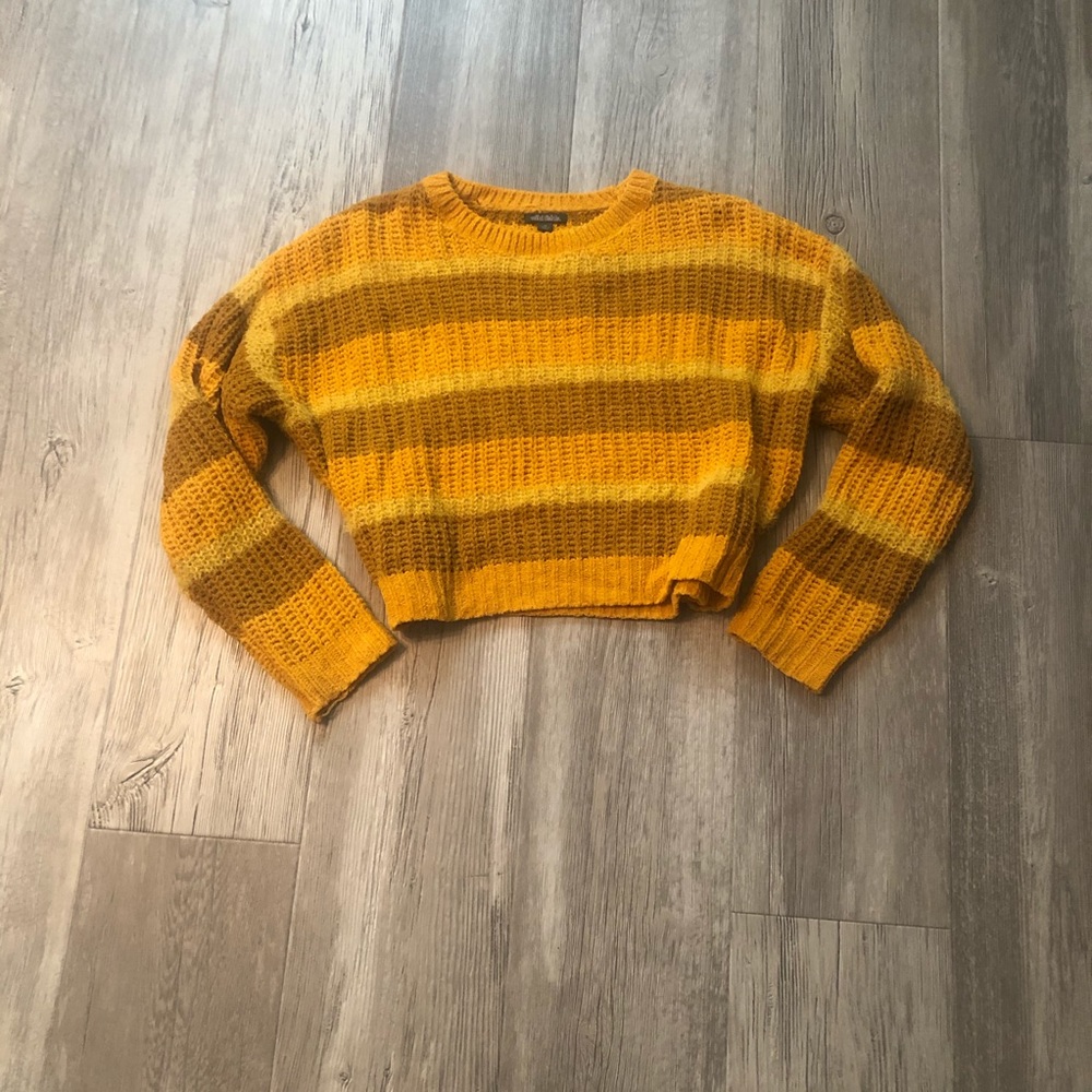 Crew neck sweater